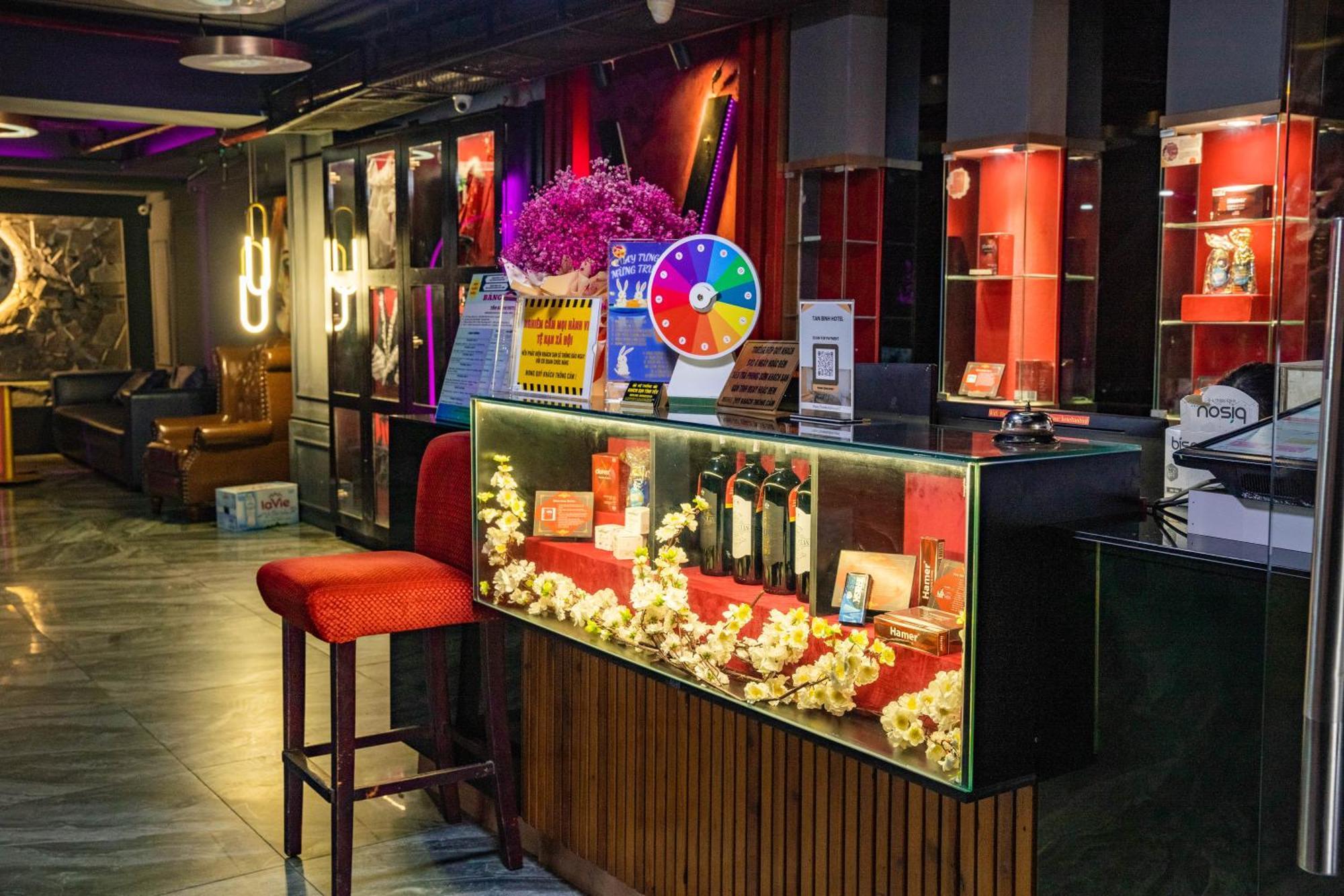 Tan Binh Hotel Ho Chi Minh City Exterior photo